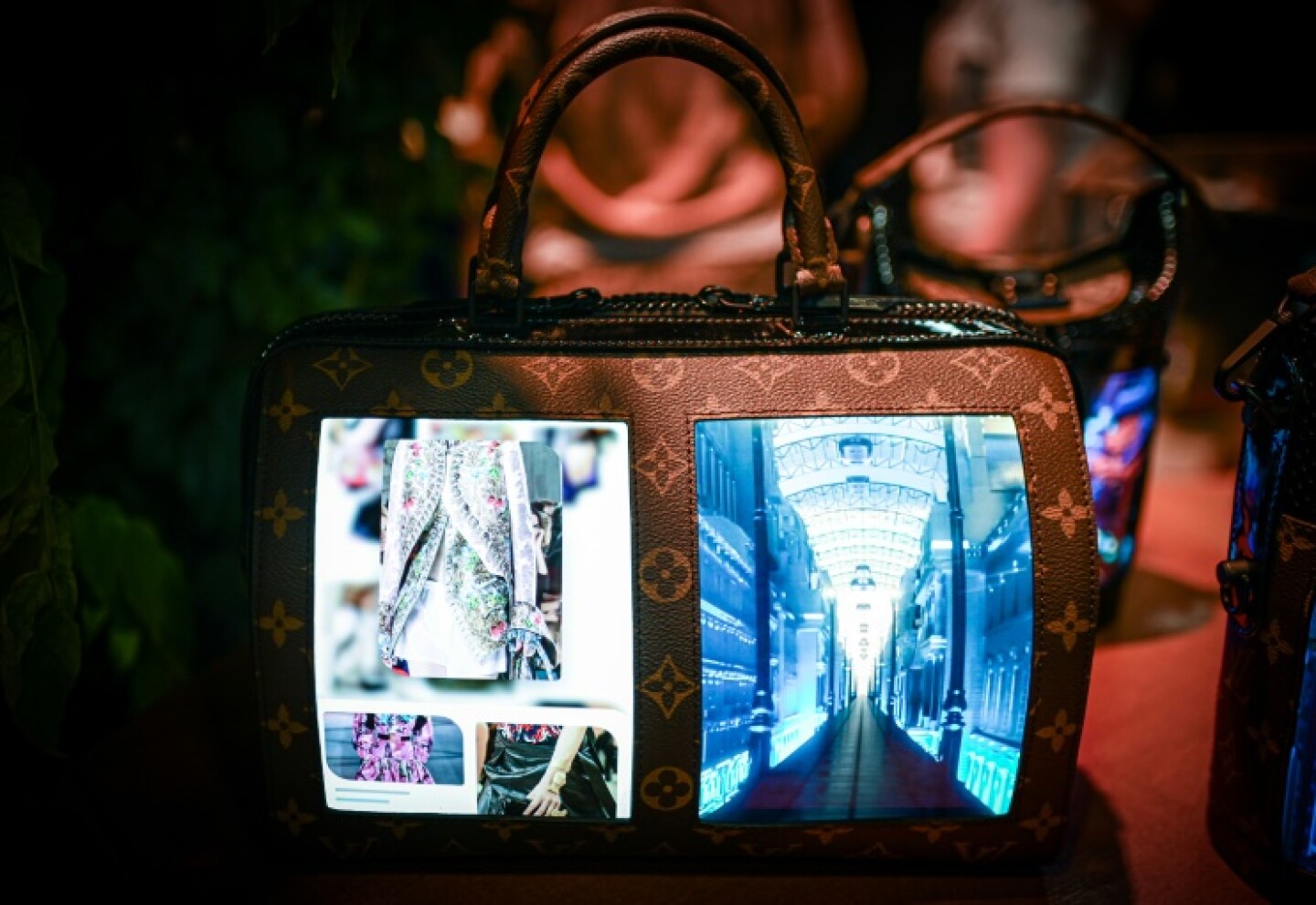 Sac louis vuitton sales ecran